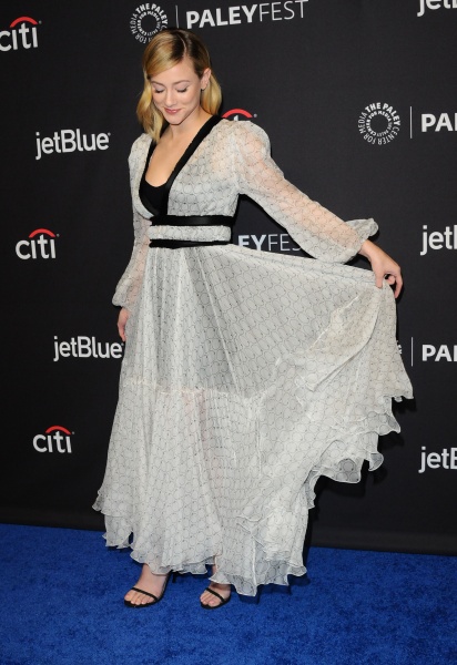 lili-reinhart0325picturepub-5.jpg