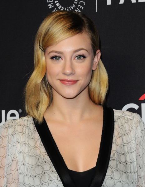 lili-reinhart0325picturepub-8.jpg