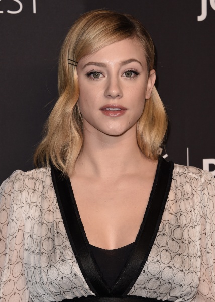 picturepub_lilireinhart_25mar2018_paleyfest-7.jpg