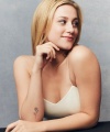 lili-reinhart-comic-con-portrait-002.jpg