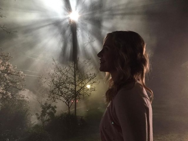 2021.01.27.
@lilireinhart: A 'Riverdale' 4 évvel ezelőtt debütált. És milyen vad utazást éltünk át azóta. Ennek tiszteletére - itt lenne néhány kép 5 évvel ezelőttről, amikor még csak kicsi bébik voltunk, akiknek fogalmuk nem volt, hogy családdá válnak. 
