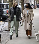 camila-mendes-and-lili-reinhart-xaos335-30012022-13.jpg