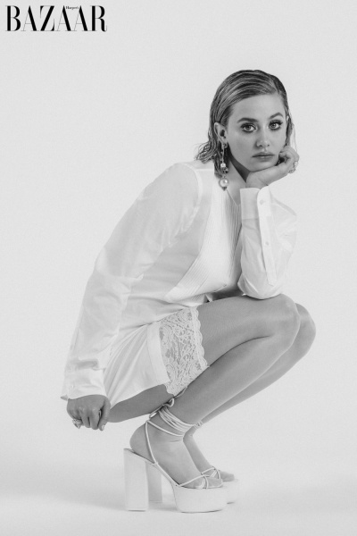 lili-reinhart-4.jpg