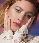 lili-reinhart-7.jpg