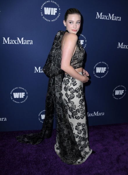 lili-90.jpg