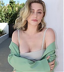 Filename=lilireinhart_1714404707_3356992458971873146_49067778.jpg
Filesize=143KiB
Dimensions=1125x1406
Date added=May 01, 2024 lilireinhart_1714404707_3356992458971873146_49067778.jpg
