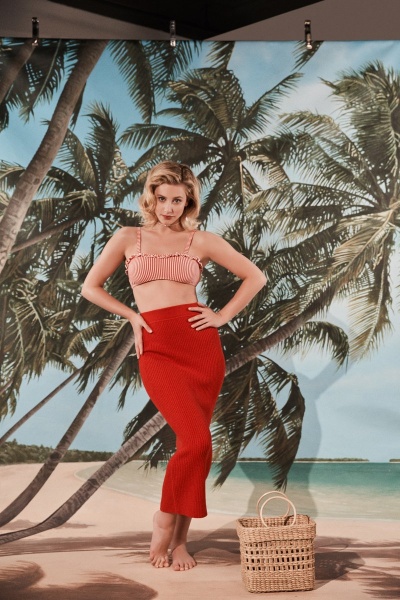 74517936_lili_reinhart_harpers_bazaar_photoshoot_005.jpg