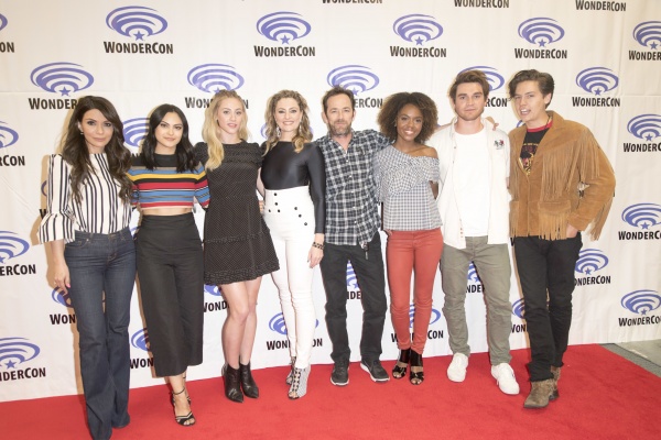 PicturePub_Lili_Reinhart_006.jpg