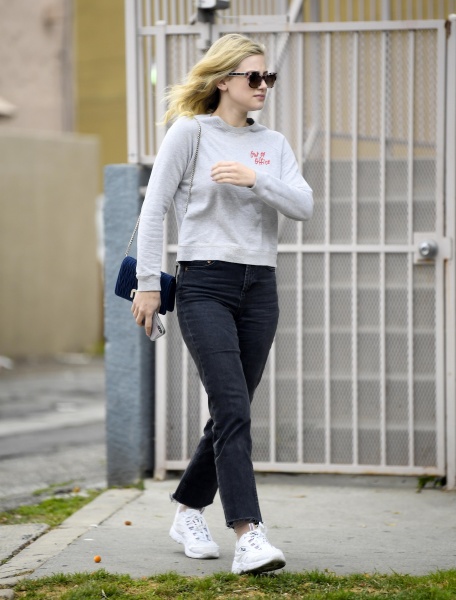 hqcelebcorner-10.jpg