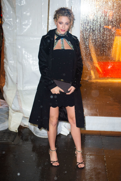 lili-reinhart-6.png