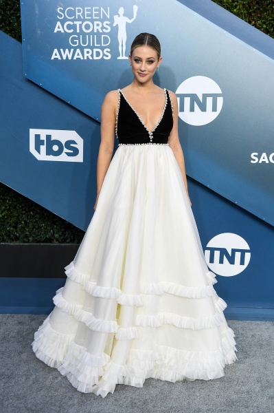 lili-reinhart-7.jpg