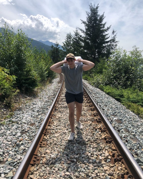 2019.08.08.
@lilireinhart: Olyan nagyra nőttél! 👴🏻 Hamarosan már semmit sem fogsz tudni a hátadon cipelni!
