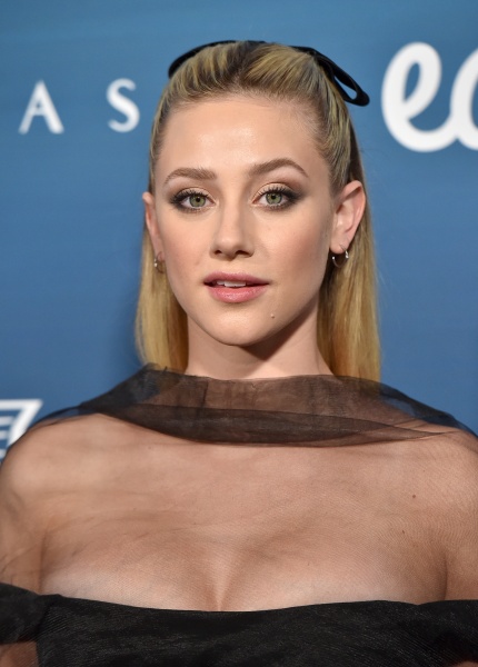 picturepub-lili-reinhart-016.jpg