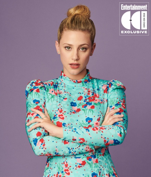 riverdale-cast-protrait-for-ew-2019-san-diego-comic-con-004.jpg