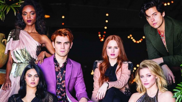 z_emmymag_riverdale_2018-8830.jpg