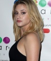 63761680_lili_15.jpg