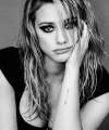 Filename=Lili-Reinhart-Self-Assignment-April-2018-lili-reinhart-41446597-700-1050.jpg
Filesize=254KiB
Dimensions=700x1050
Date added=Jul 11, 2018 Lili-Reinhart-Self-Assignment-April-2018-lili-reinhart-41446597-700-1050.jpg