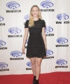 PicturePub_Lili_Reinhart_002.jpg