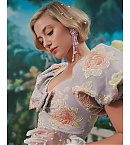 Filename=lilireinhart_67807377_1222337751282963_7389112463651882858_n.jpg
Filesize=112KiB
Dimensions=1080x1080
Date added=Oct 25, 2019 lilireinhart_67807377_1222337751282963_7389112463651882858_n.jpg