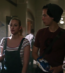 Filename=vlcsnap-00312.png
Filesize=318KiB
Dimensions=720x418
Date added=Oct 25, 2018 vlcsnap-00312.png