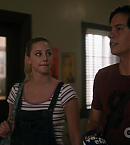 Filename=vlcsnap-00319.png
Filesize=274KiB
Dimensions=720x418
Date added=Oct 25, 2018 vlcsnap-00319.png