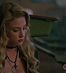 Filename=vlcsnap-00608~0.png
Filesize=293KiB
Dimensions=720x418
Date added=Nov 08, 2018 vlcsnap-00608~0.png